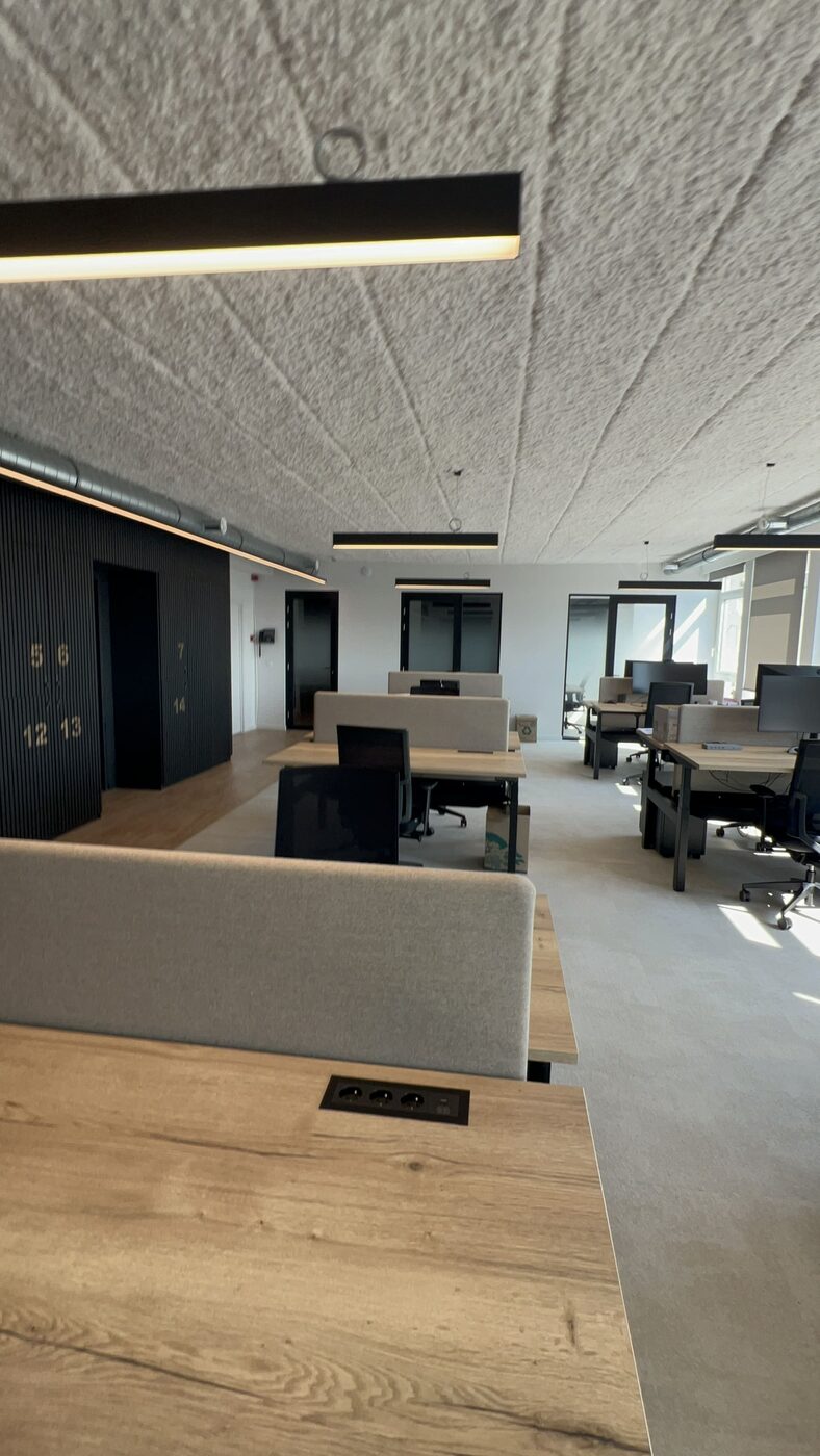 Éclairage bureaux — Inotech